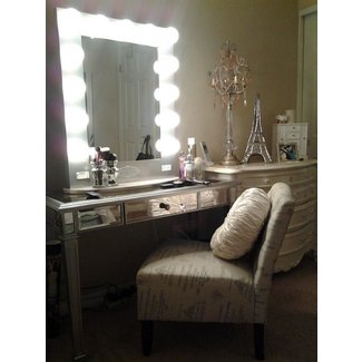 Bedroom Vanity With Mirror And Lights