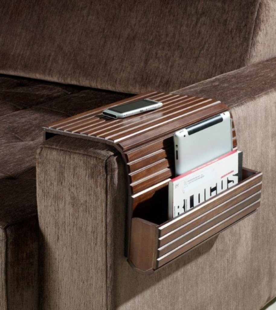 Столики на подлокотник дивана или кресла: как сделать ...