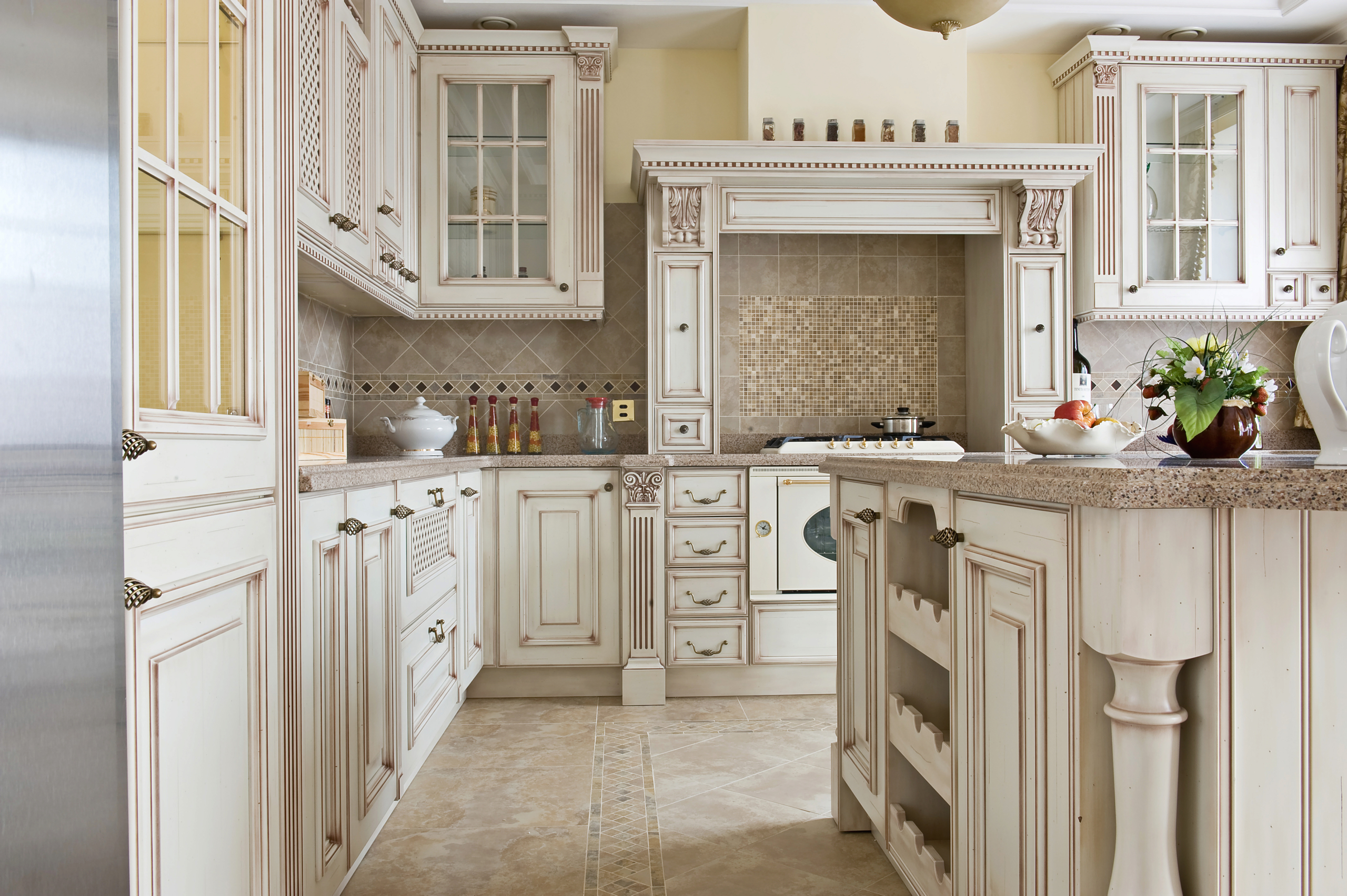 Antique White Kitchen Cabinets   VisualHunt