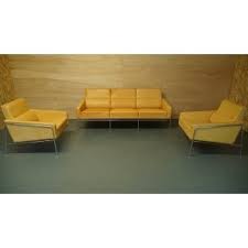 Arne Jacobsen 3300 Lounge Chair or Armchair in Tan/Natural ...