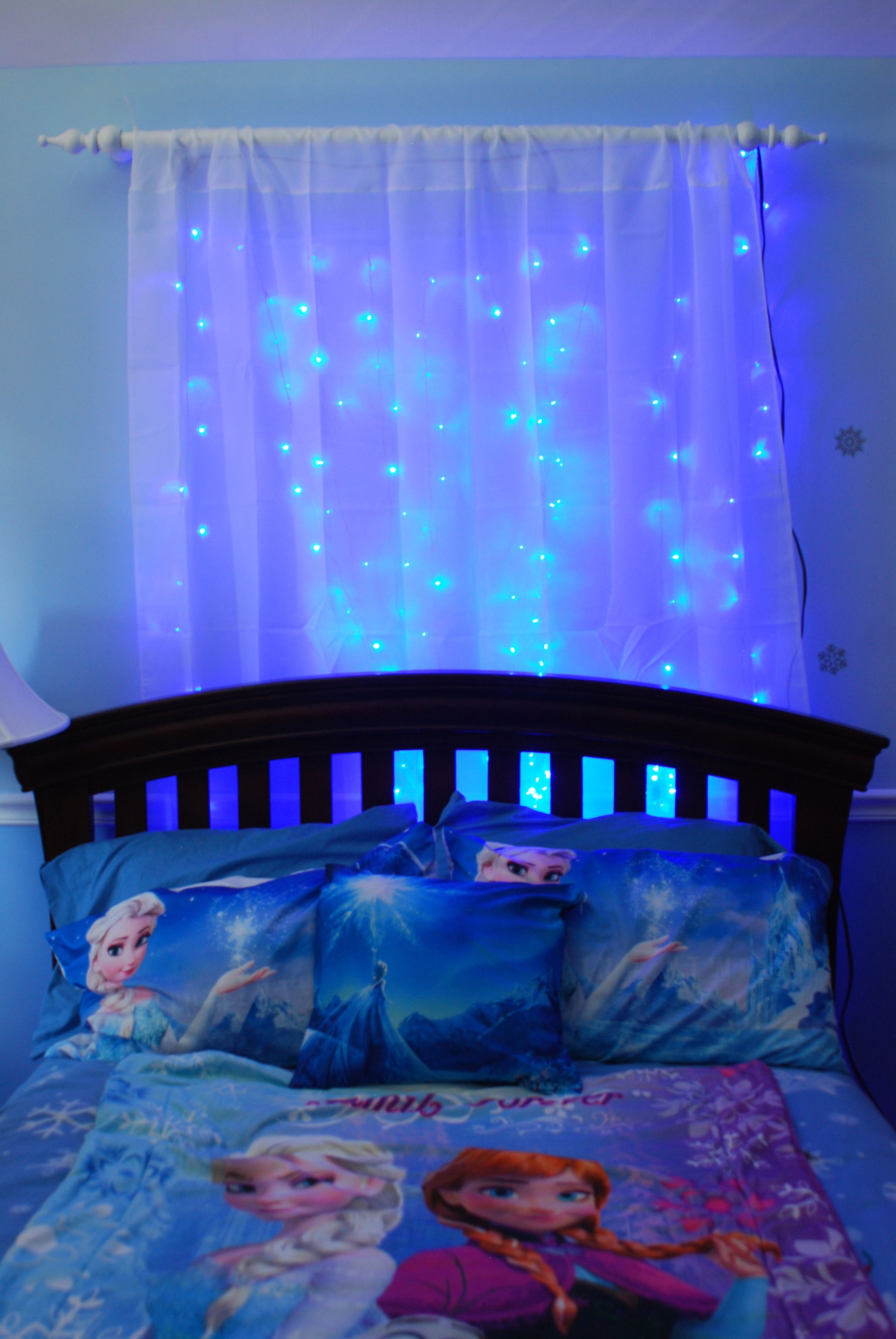 Elsa Frozen 2 Lampshades Ideal To Match Frozen 2 Wallpaper Frozen 2 Duvet Covers 