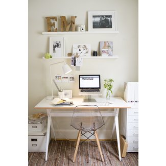 50 Small Desks For Bedrooms You Ll Love In 2020 Visual Hunt