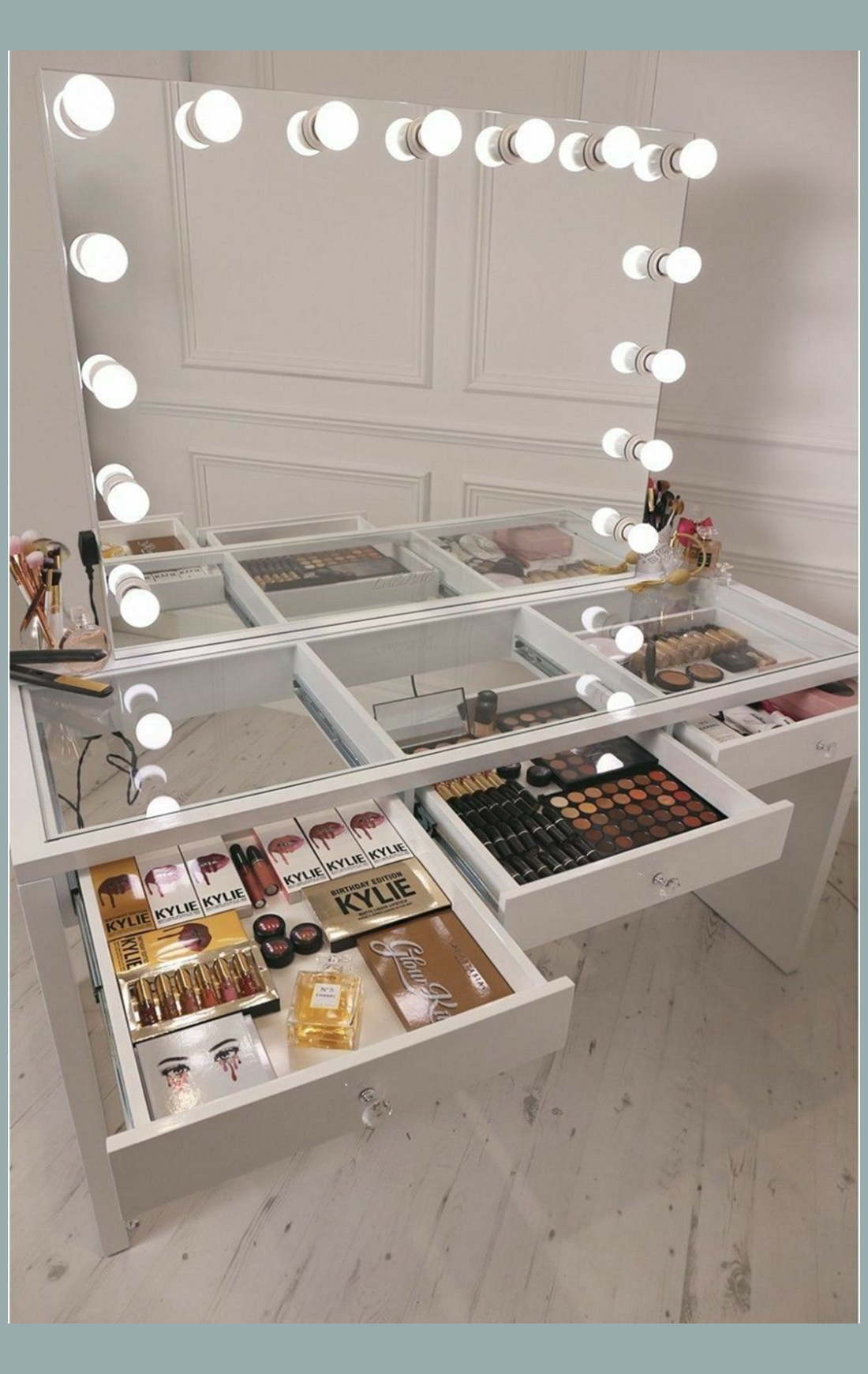 Dressing Table Mirror With Lights You, Vanity Mirror With Dressing Table