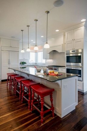 Kitchen Island With Bar Stools Visualhunt, Best Counter Stools For White Kitchen