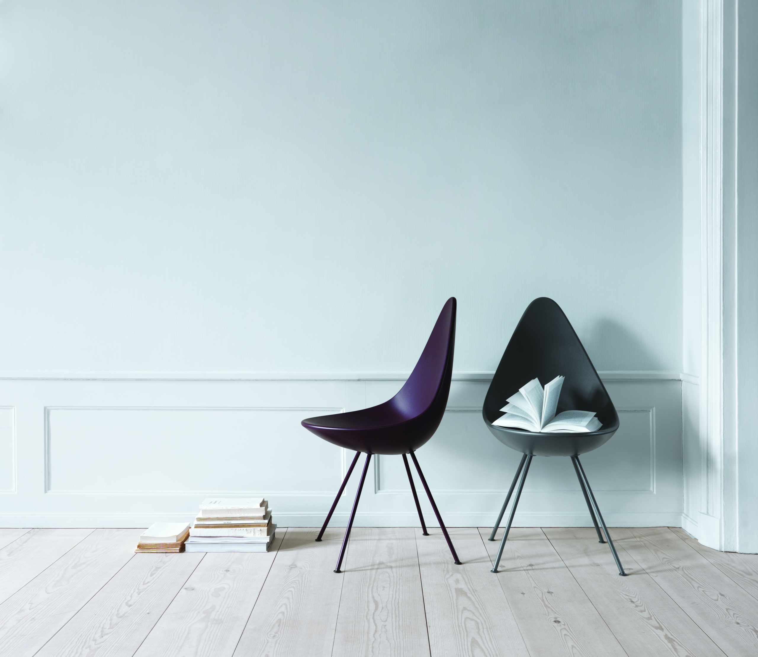 Buy the Fritz Hansen Drop Chair Plastic at