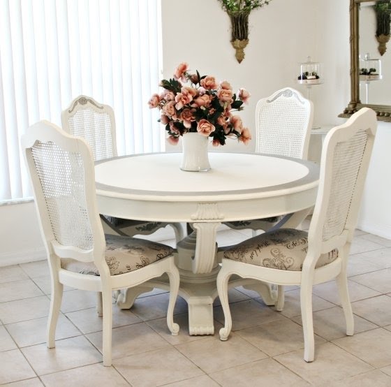 Shabby Chic Dining Table Visualhunt, Country Style Round Kitchen Table And Chairs