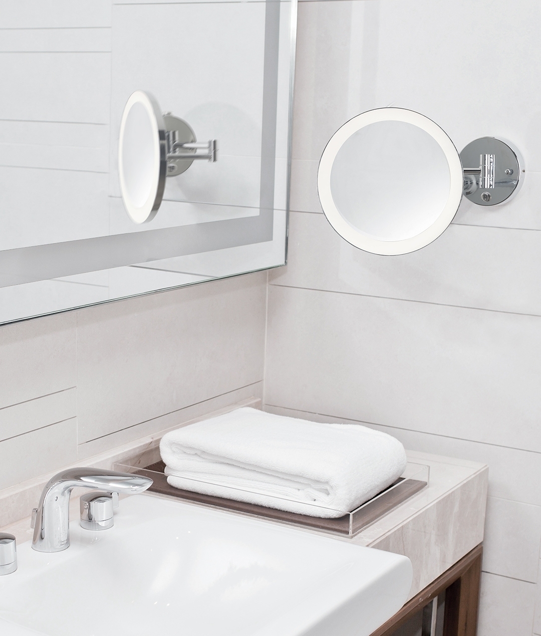 Circular IP44 LED Vanity Mirror - 5x Magnification