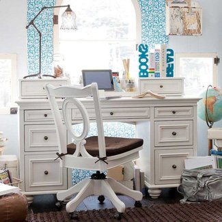 60+ Unique Small Desk Ideas For Bedroom  Desk for girls room, Room ideas  bedroom, Small bedroom desk