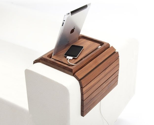 Couch Coffee Table And Charger – hobbr