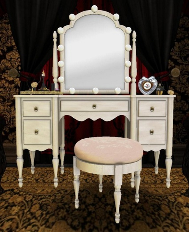 50 Makeup Vanity Table With Lights You Ll Love In 2020 Visual Hunt