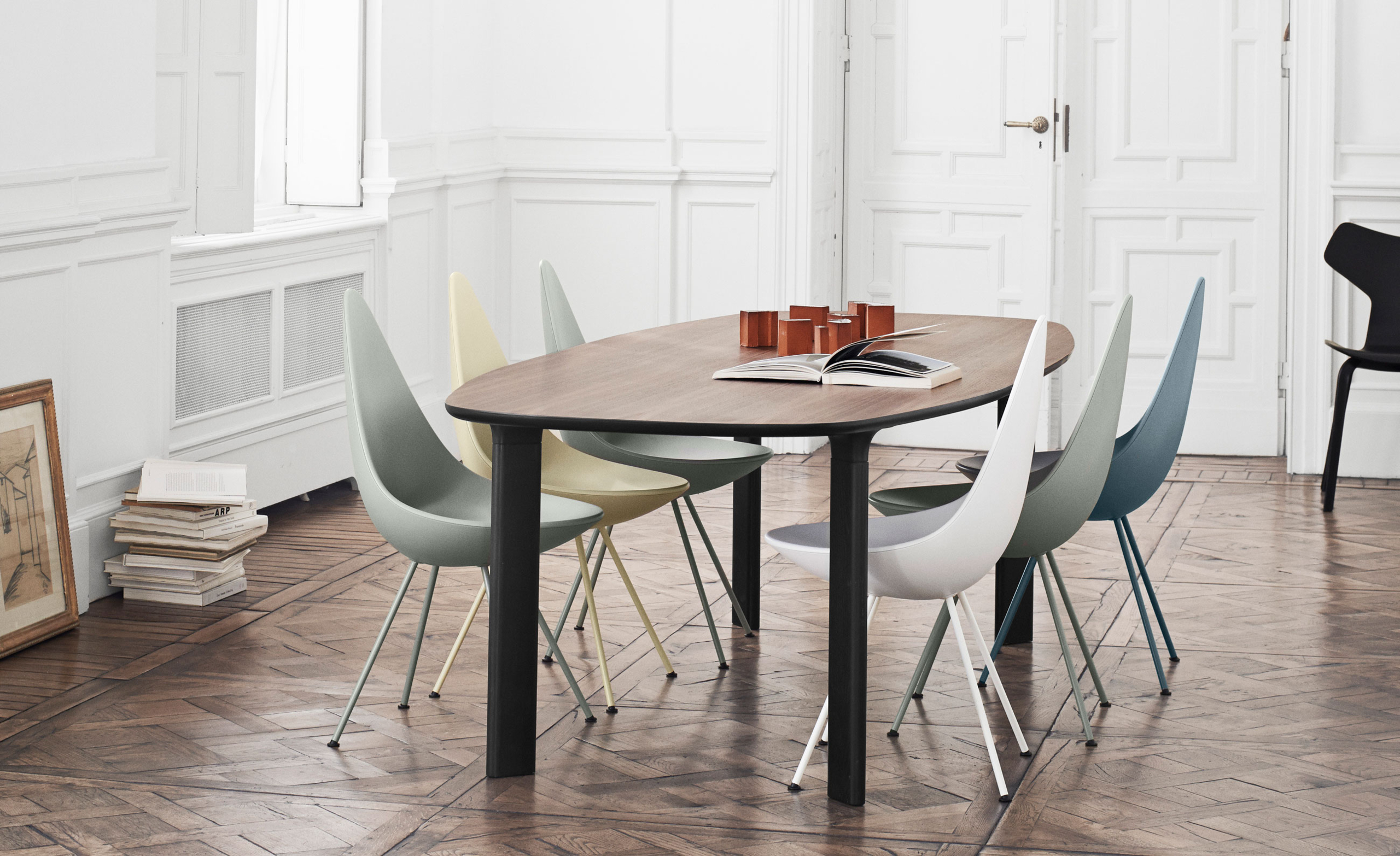 Drop Chair Fritz Hansen - Milia Shop