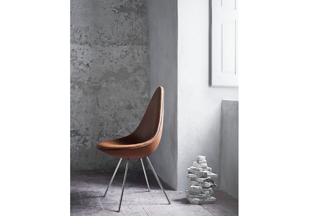 Drop Upholstered Chair Fritz Hansen - Milia Shop