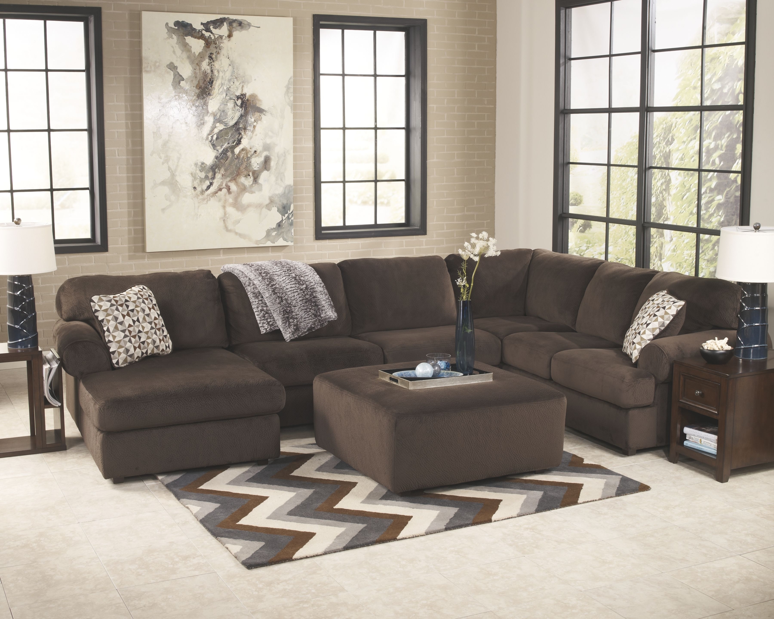 Erewaker Sectional