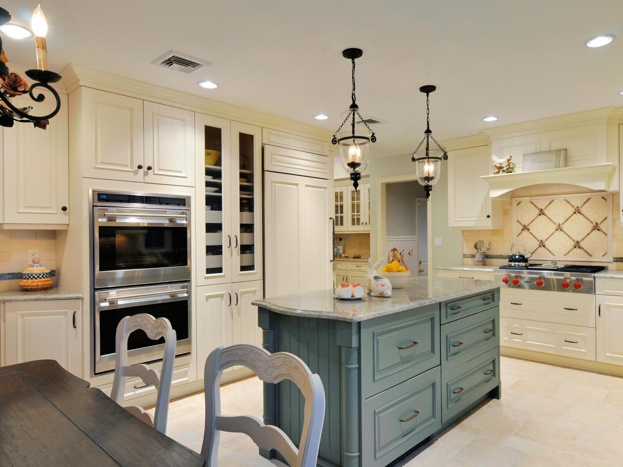 French Country Kitchen Cabinets You Ll Love In 2021 Visualhunt