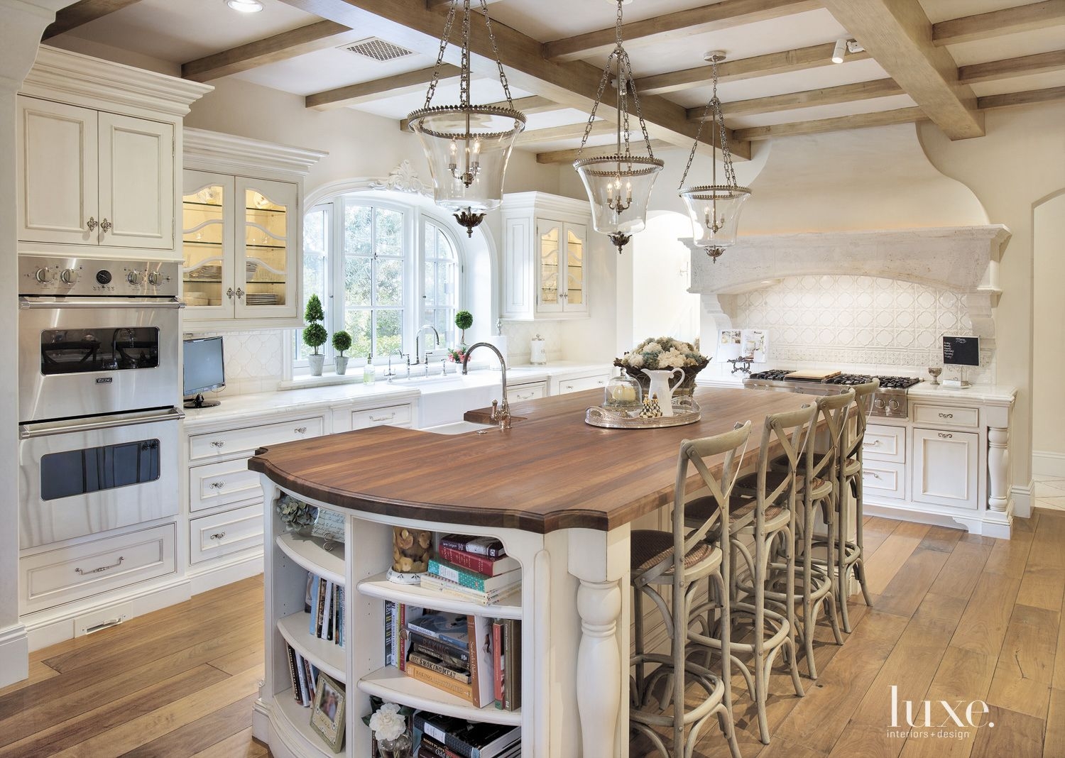 French Country Kitchen Decor You Ll Love In 2021 Visualhunt