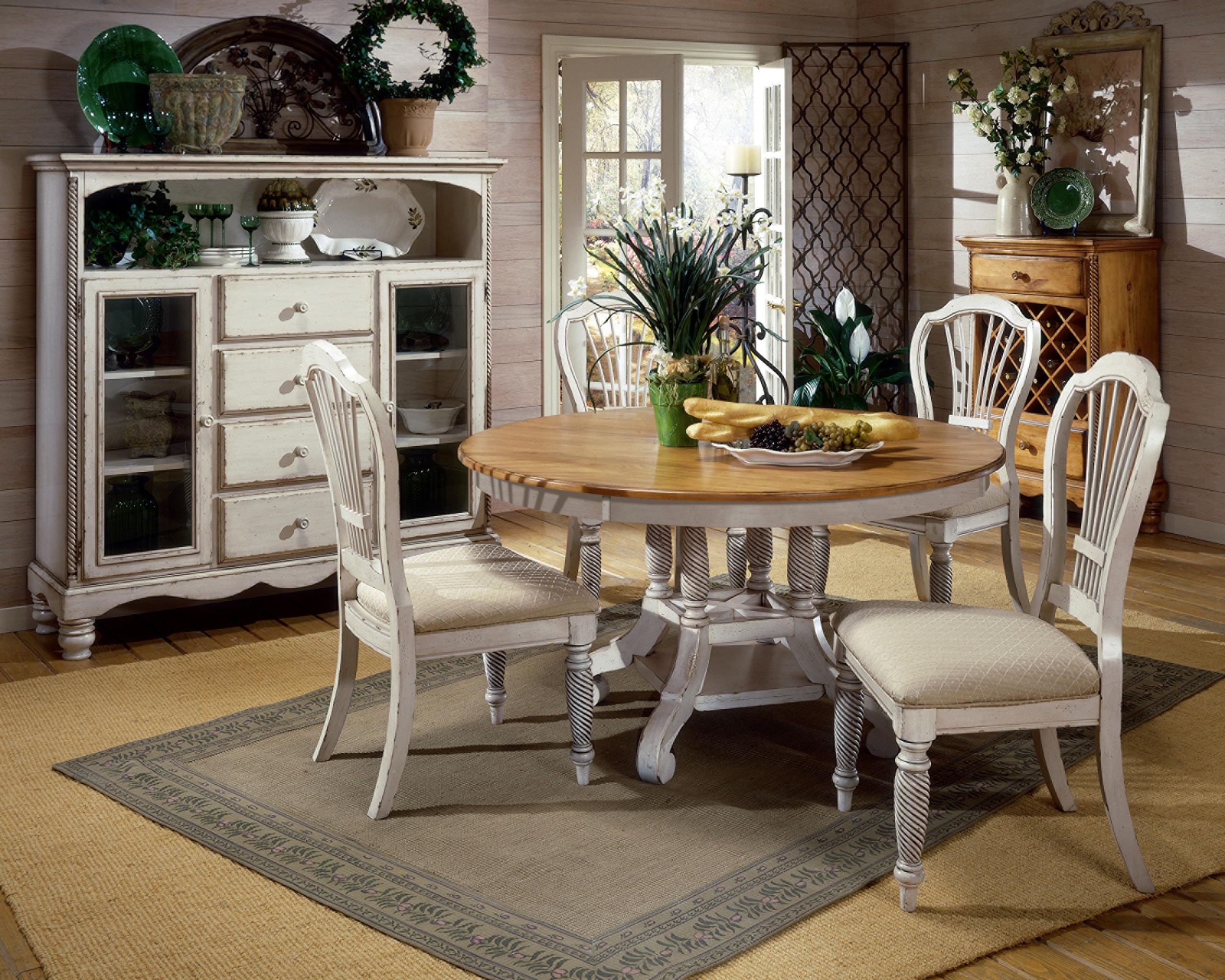 French Country Dining Table Visualhunt, French Country Kitchen Round Table And Chairs