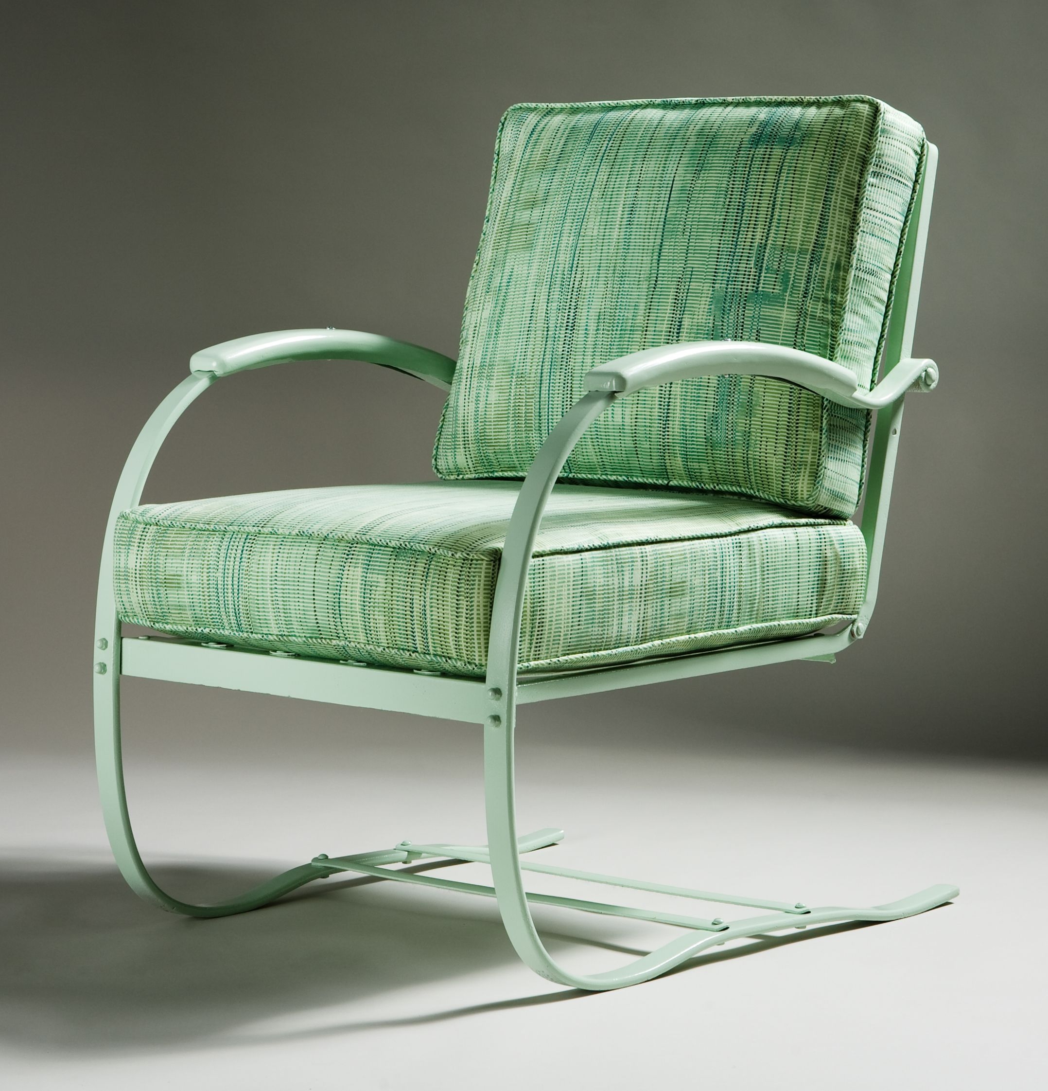 Vintage Metal Lawn Chairs Visualhunt, Antique Steel Outdoor Furniture