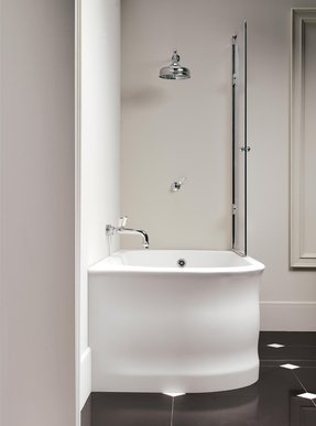 Mini Bathtub And Shower Combos For Small Bathrooms