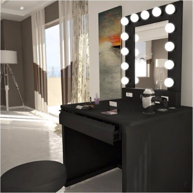Makeup Vanity Table With Lighted Mirror, Vanity Mirror Desk With Lights