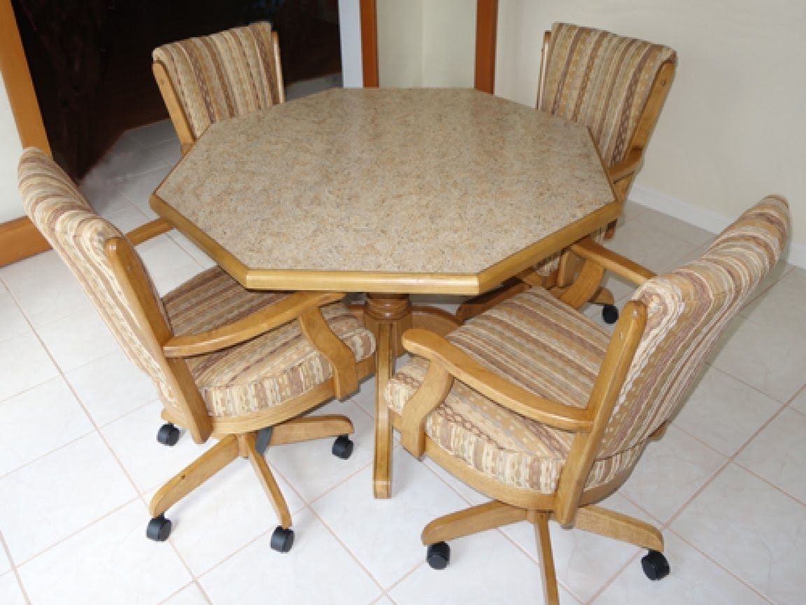 Set Of 4 Kitchen Chairs With Casters, Padded Kitchen Chairs With Wheels