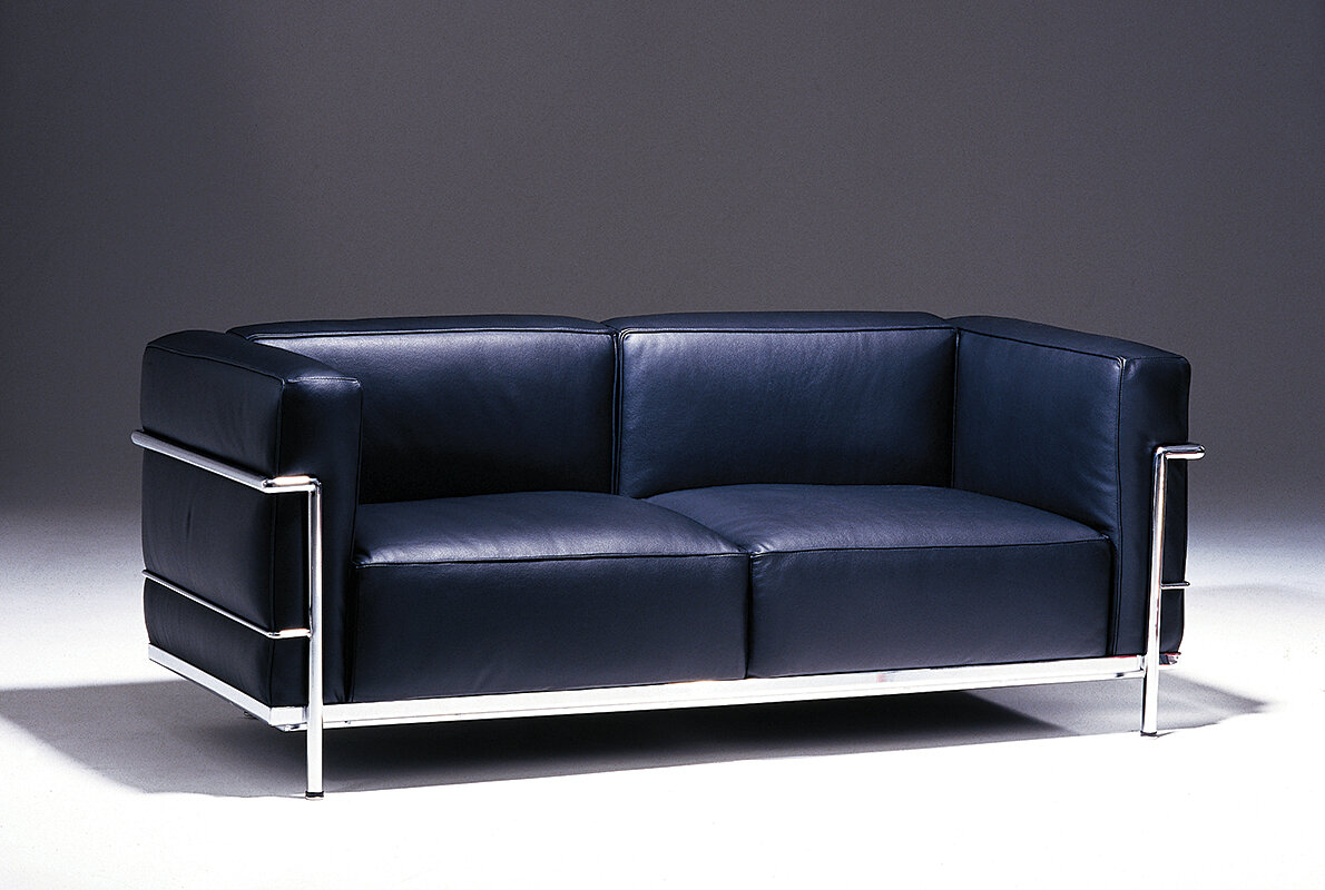 Le Corbusier Grand Firm Comfort Leather Loveseat