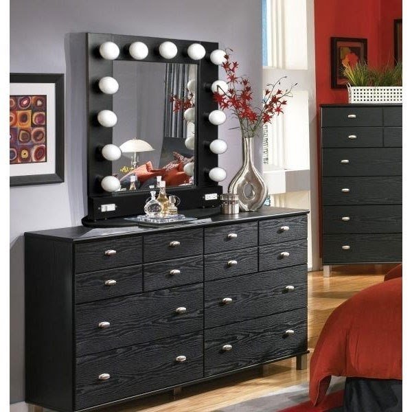 Makeup Vanity Table With Lighted Mirror, Best Lighted Makeup Vanity Sets