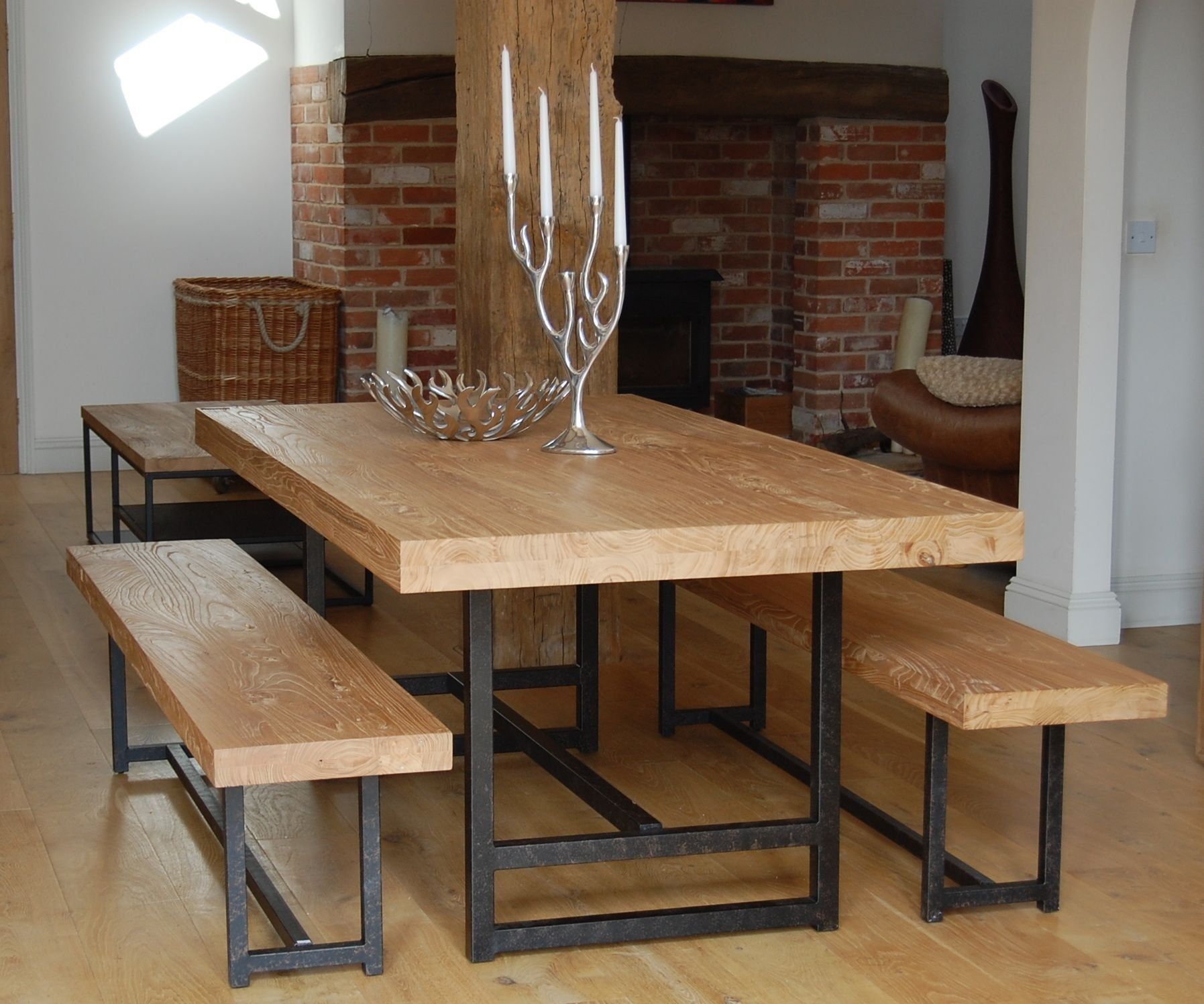 Dining Room Table Bench Seating / 3 Seat Dining Bench Off 67 : The legs of the chairs are mad.