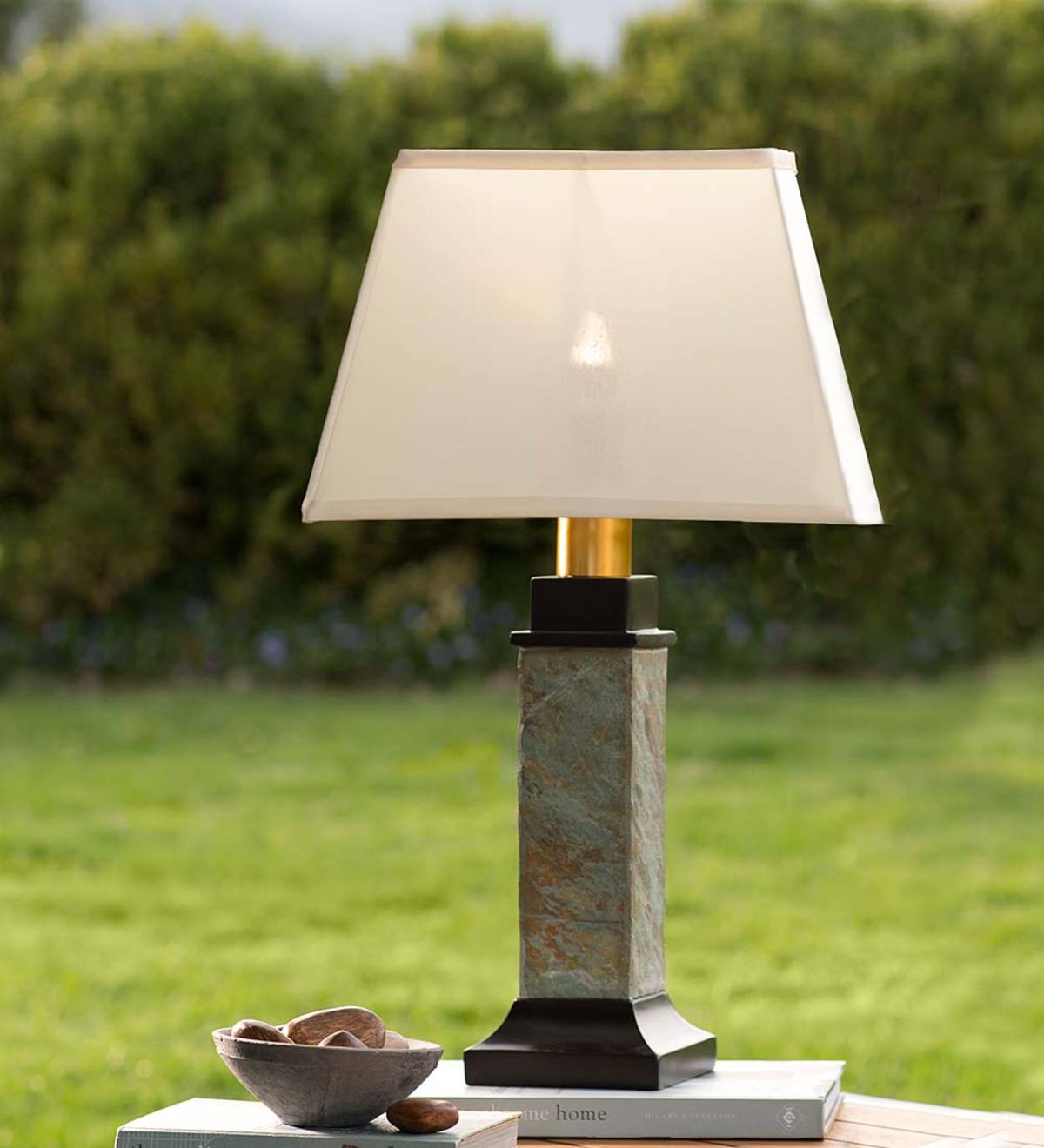 https://visualhunt.com/photos/10/outdoor-slate-table-lamp-with-removable-battery-operated.jpg