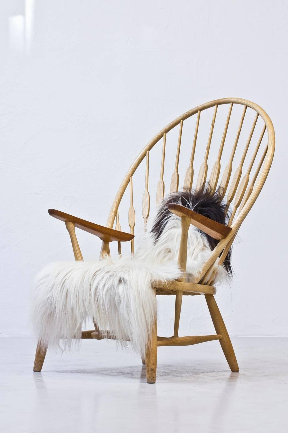 Peacock Chair with Sheepskin Throw by Hans J. Wegner for