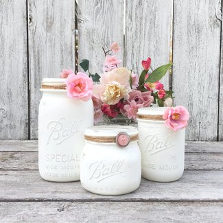 Gold shabby chic mason jars – The Vintage Artistry