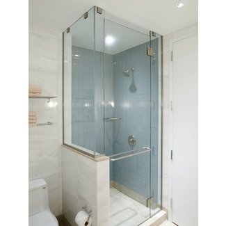 https://visualhunt.com/photos/10/small-shower-room-decorating-ideas.jpg?s=wh2