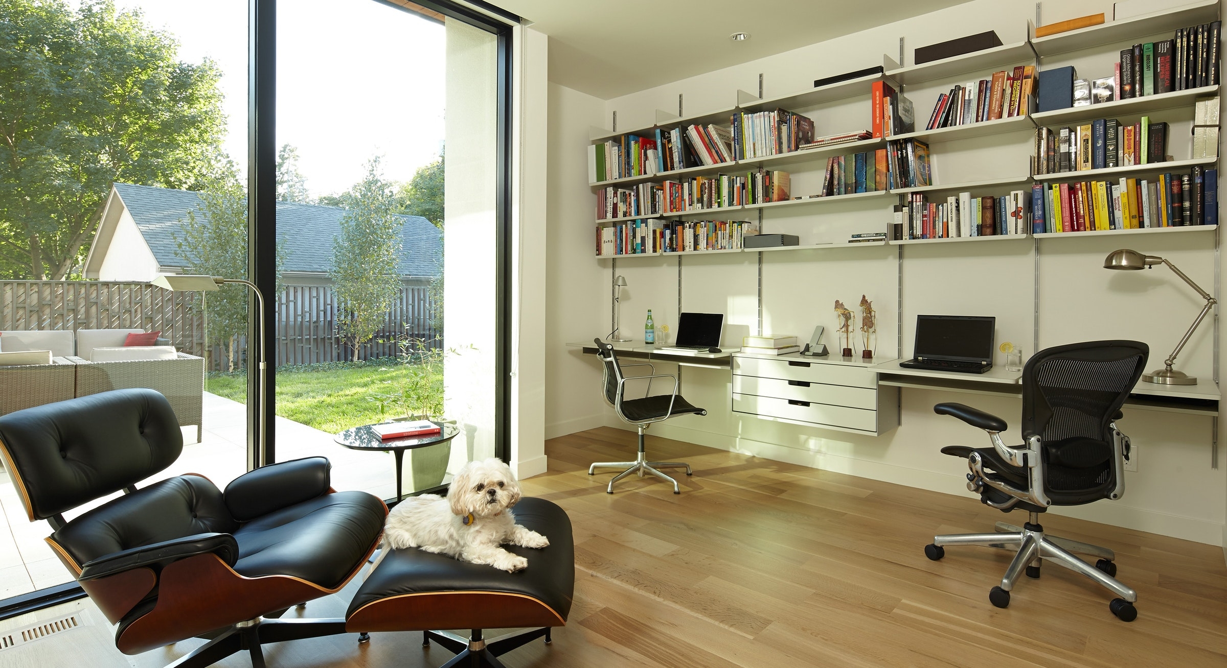 Space Saving Desk With Shelves. Designs Home Office With ...