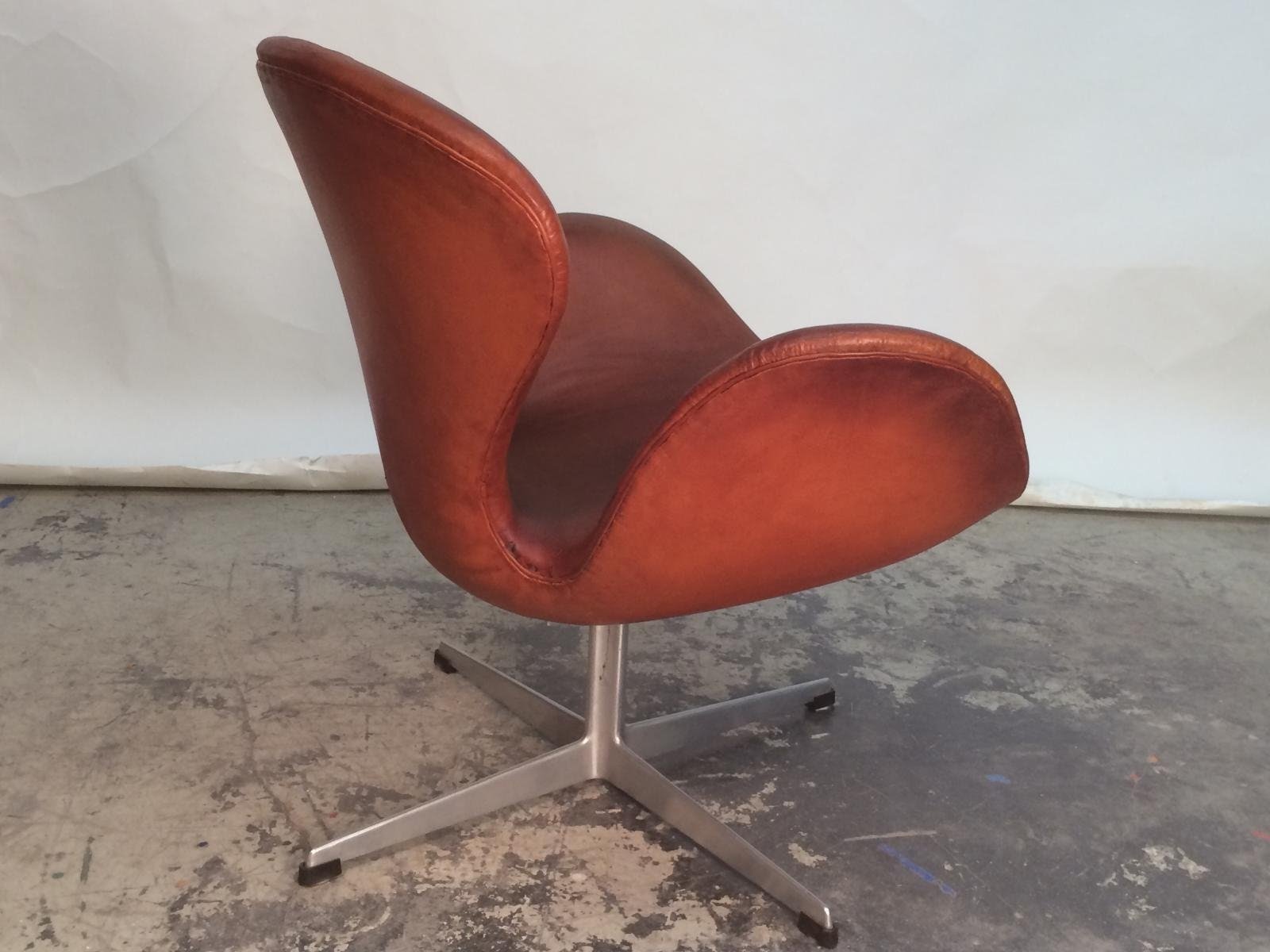 Swan Chair by Arne Jacobsen for Fritz Hansen, 1960 for