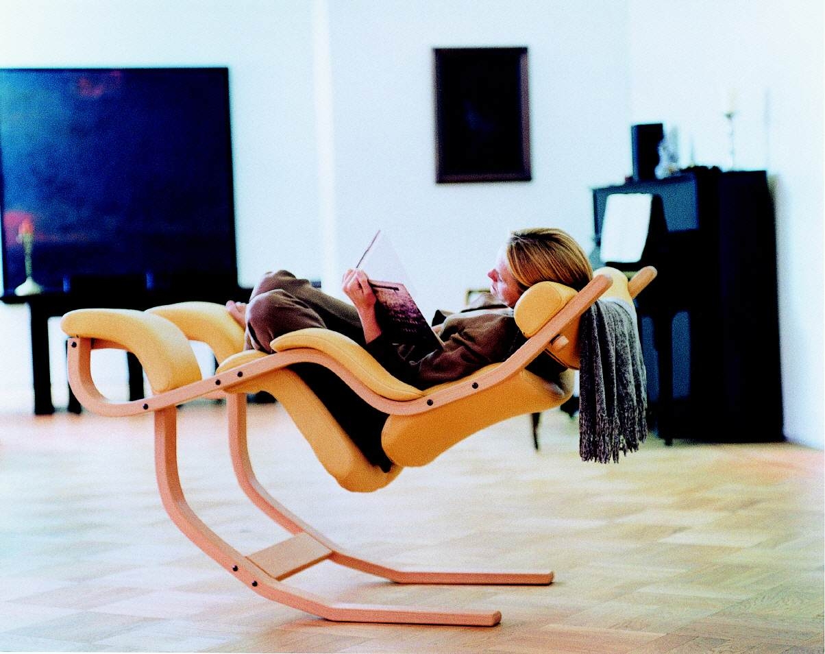 The Gravity Reclining Chair - Possibly The Coolest and ...