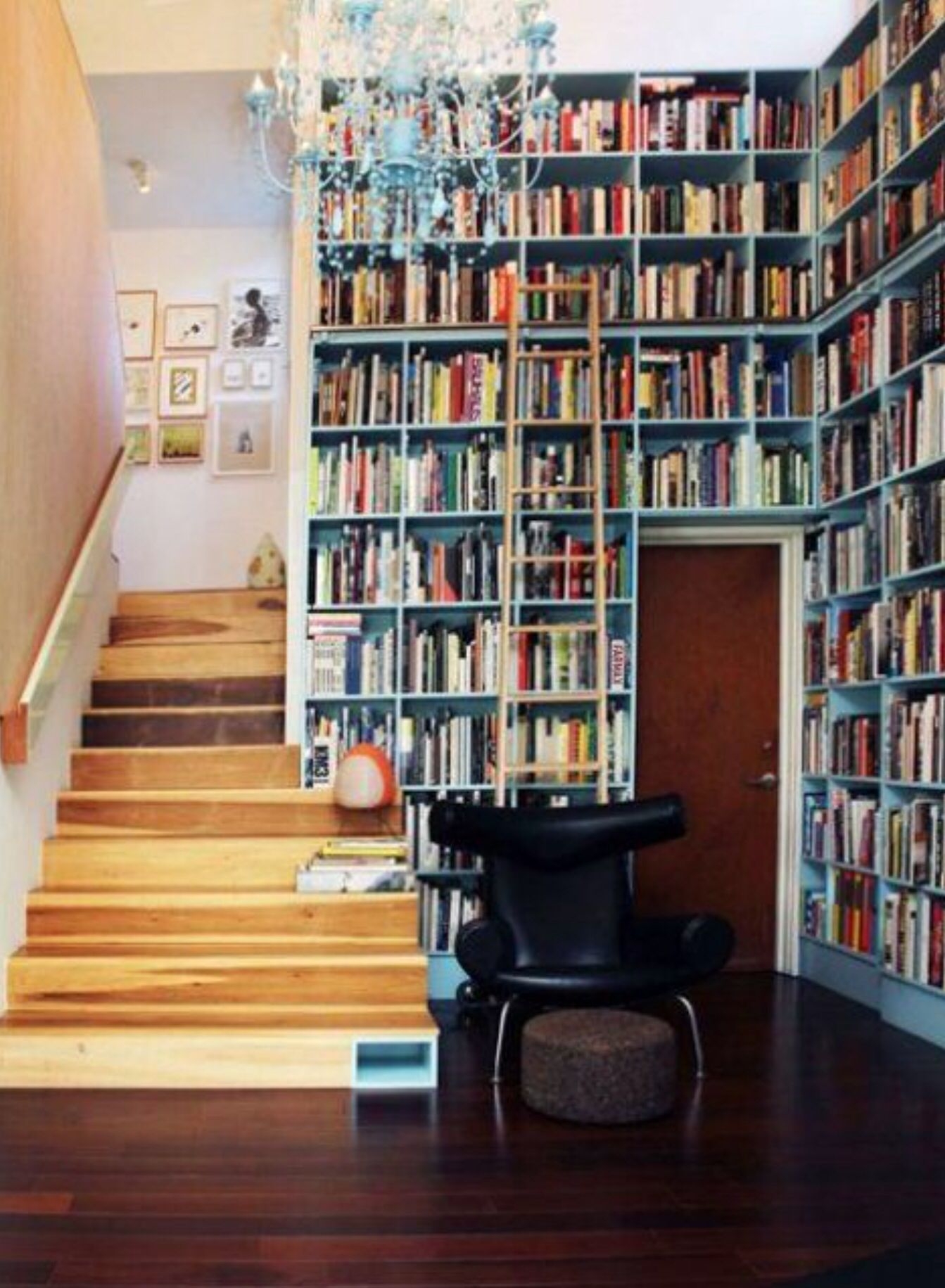 The Literate Home: 7 Space-Saving Built-In Bookshelves