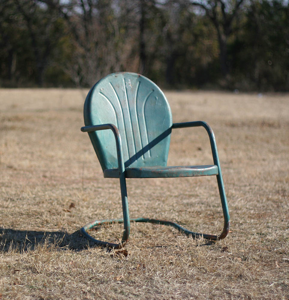 Old metal porch online chairs