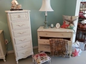 Vintage French Provincial Bedroom Set