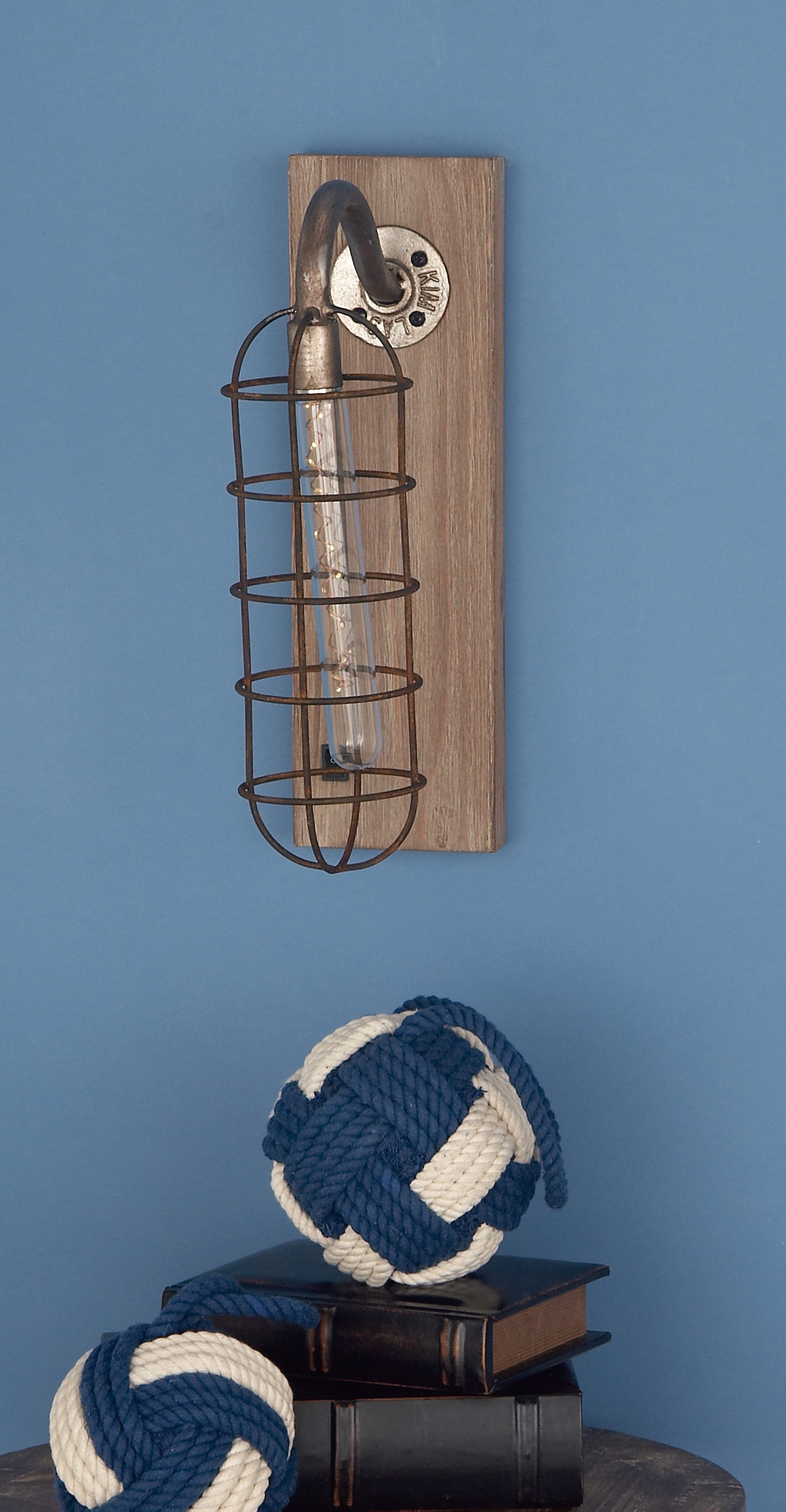 1-Light LED Battery Operated Armed Sconce