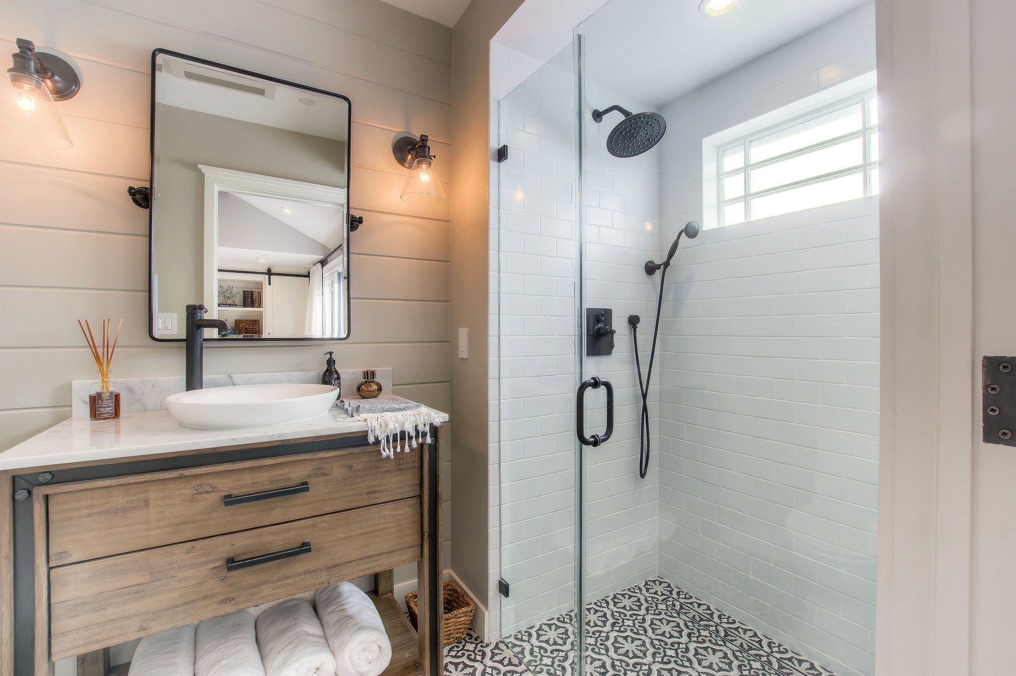 The Best Shower Tile Ideas And Diy Tiling Tips Visualhunt