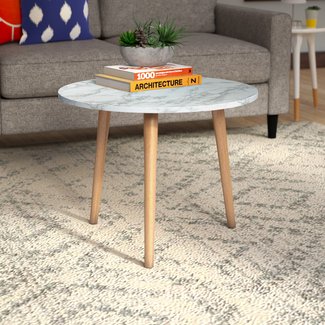 https://visualhunt.com/photos/11/chantay-coffee-table-1.jpg?s=wh2