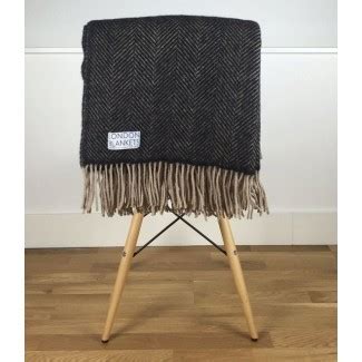 Shop 100-percent Pure Wool Classic Tarten Design Throw ...