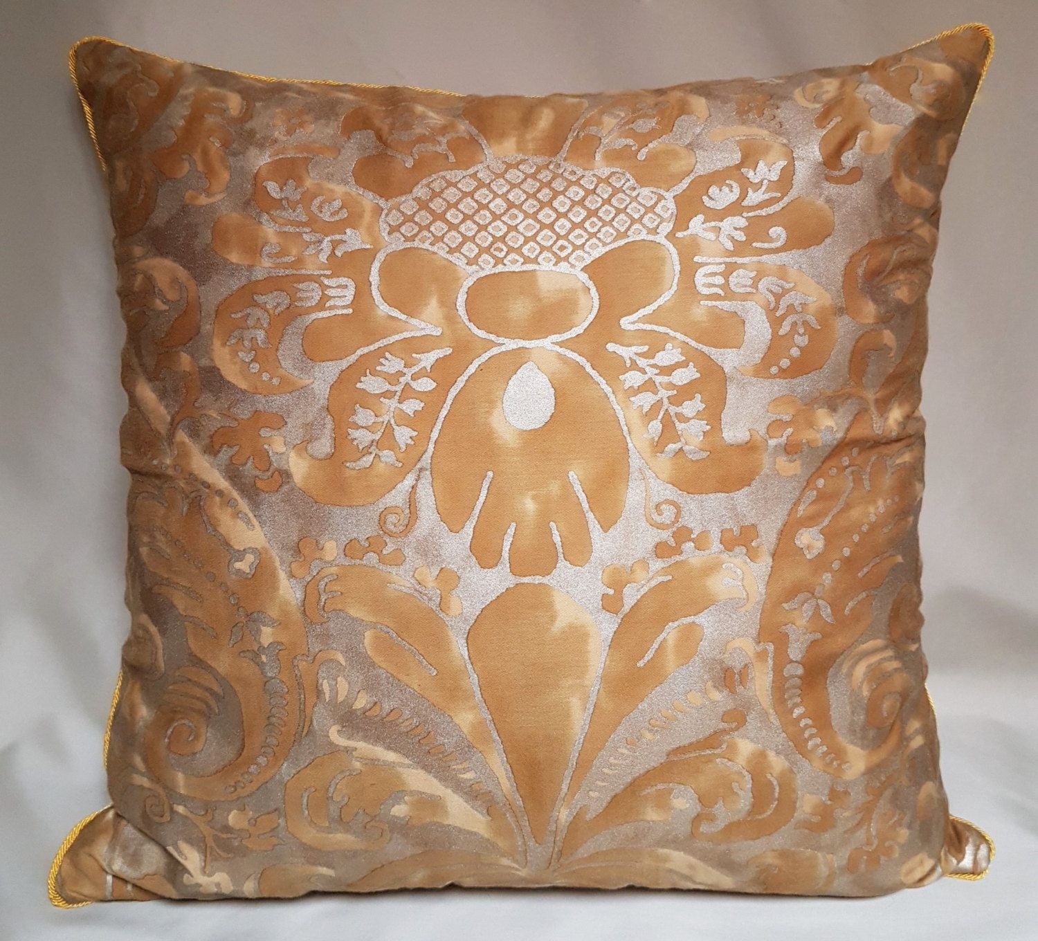 Decor: Astonishing Gold Throw Pillows For Home Accessories ...