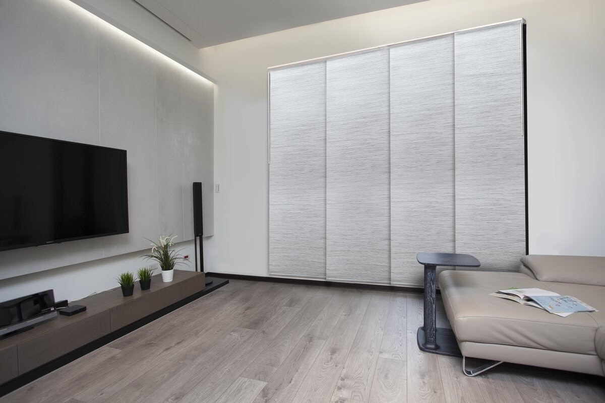 Deluxe Adjustable Sliding Room Darkening Marble Vertical Blind