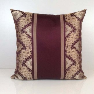 Gold Throw Pillows - XpressionPortal
