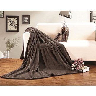 Henrich All Season Super Plush Luxury Fleece Throw Blanket