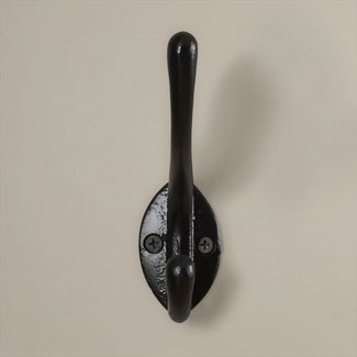 Heywood 6.375" Rustic Coat and Hat Wall Hook in Wrought Iron