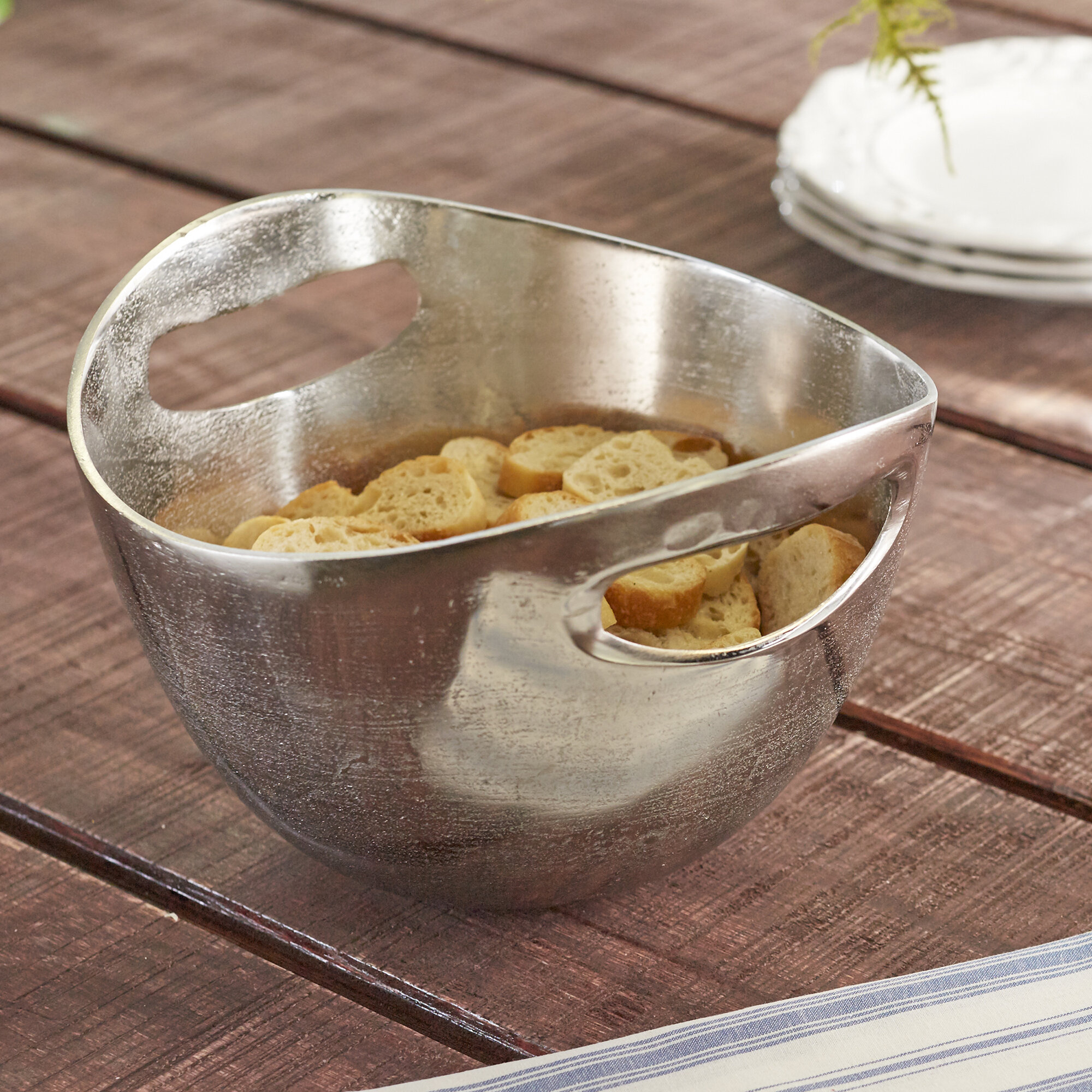 Hounslow Cut Out Handled 64 oz. Cereal/Soup Bowl