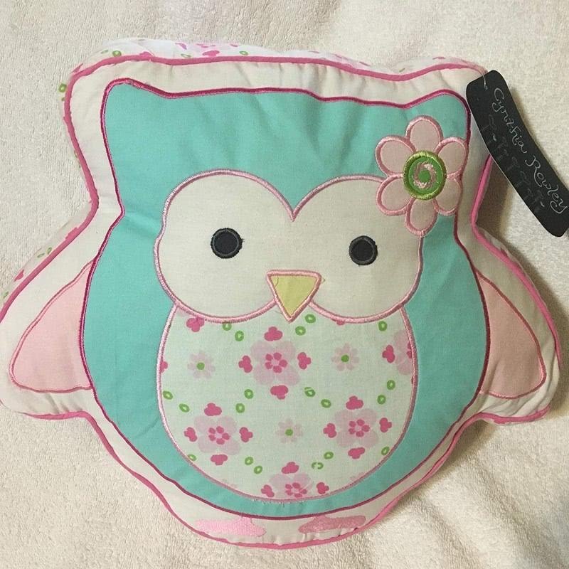 Kids Wise Owl Decorative Throw Pillow