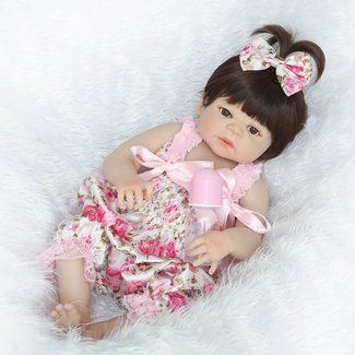 22 Inch Reborn Doll Dark Skin Boy Handmade Reborn Baby Doll Lifelike Cute  Safe Kids Teens Full Body Silicone with Clothes and Accessories for Girls'  Birthday for Kids Gift : : Toys