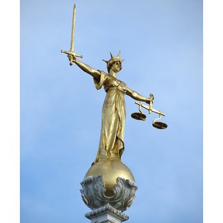 Old Bailey Statue of Justice - Bob Speel's Website